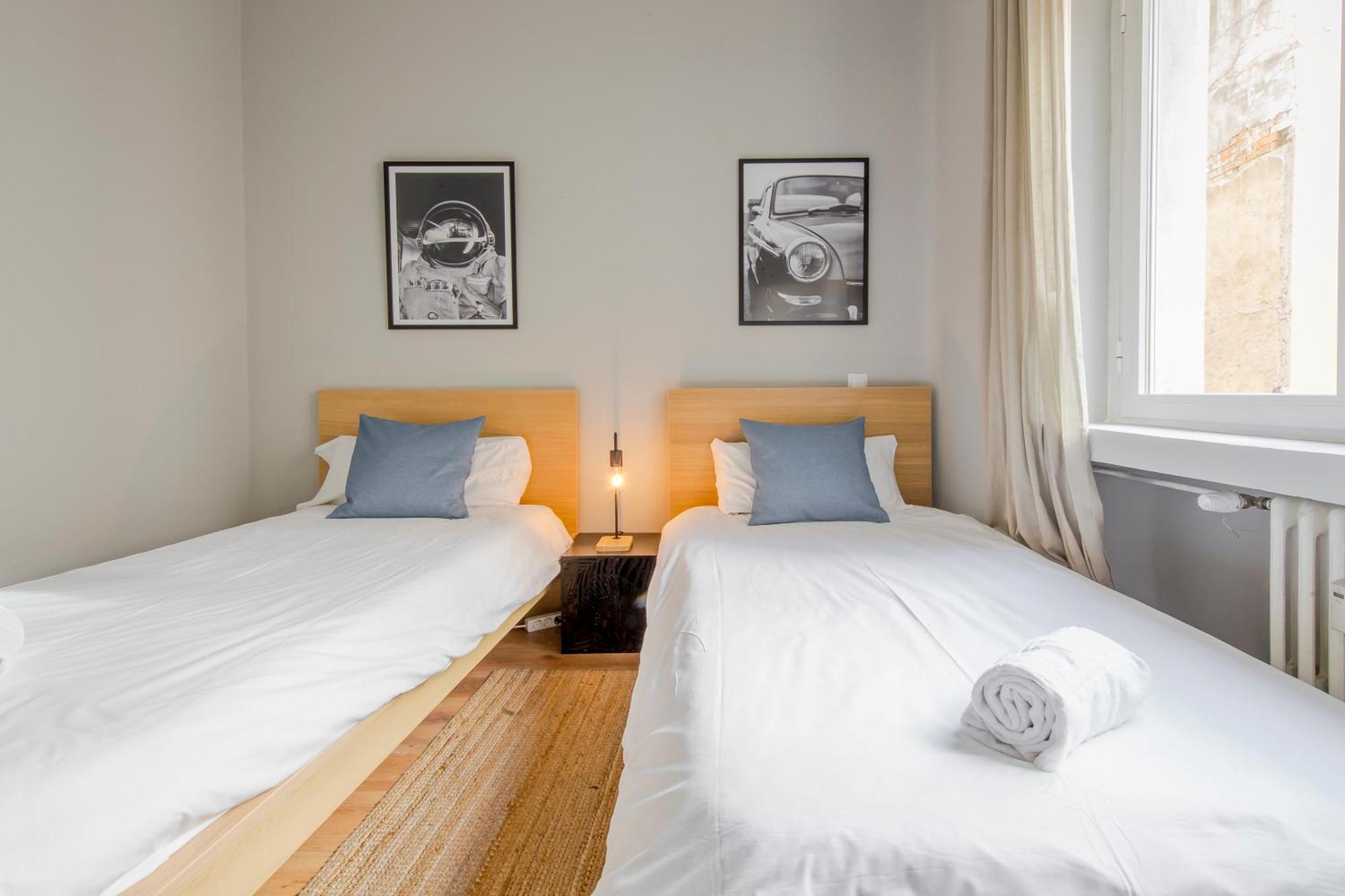Excelente Piso De 3 Habitaciones En La Latina-Centro マドリード エクステリア 写真